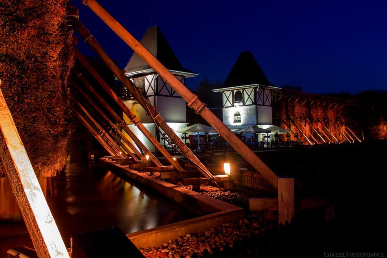Rezydencja Pod Teznia & Spa Inowrocław Εξωτερικό φωτογραφία